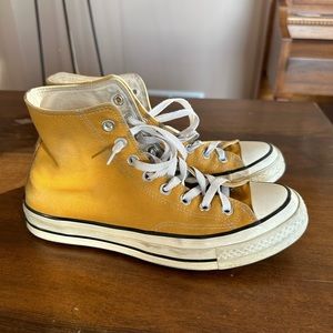 Gold Converse Hightop “Chuck Taylor All Star 70 Hi”